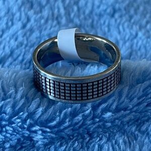 Steel Coloured Patterned Men’s Ring
